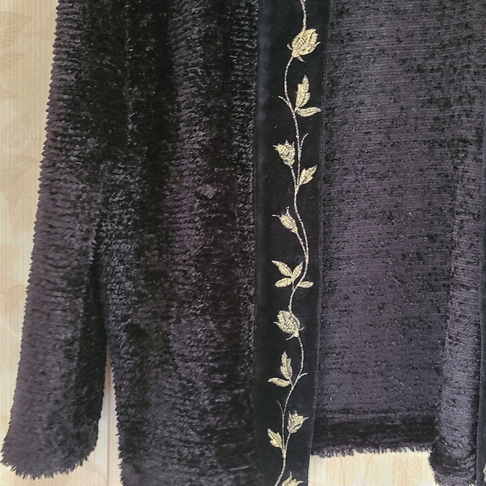 Graff Black Teddy Soft Floral Vines Embroidered Gold Leaf Open Cardigan Large - Picture 3 of 10